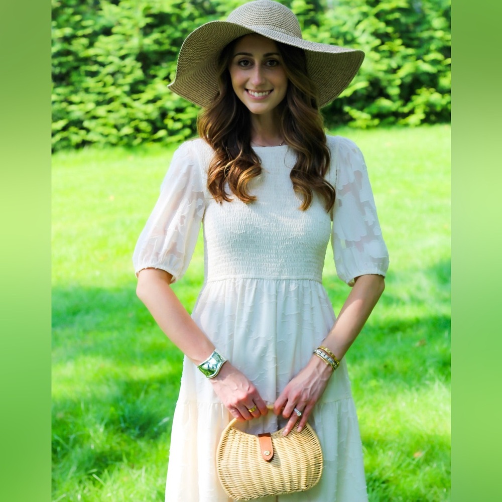 Elegant White Maxi Dress
